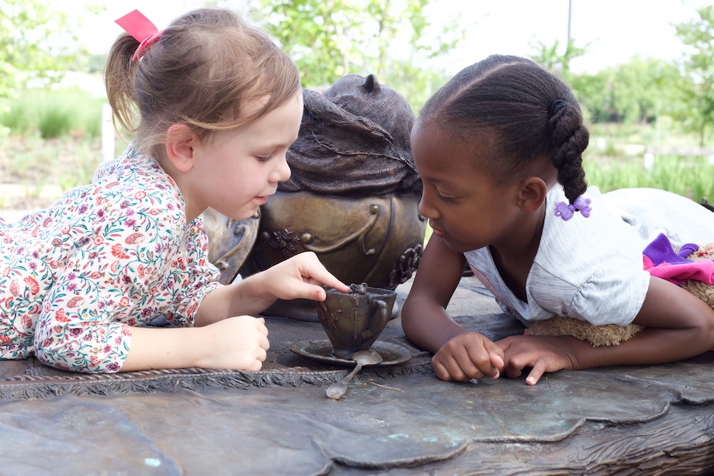 alicemedia_teacup Texas artist Bridgette Mongeon's bronze table for Alice in Wonderland scene