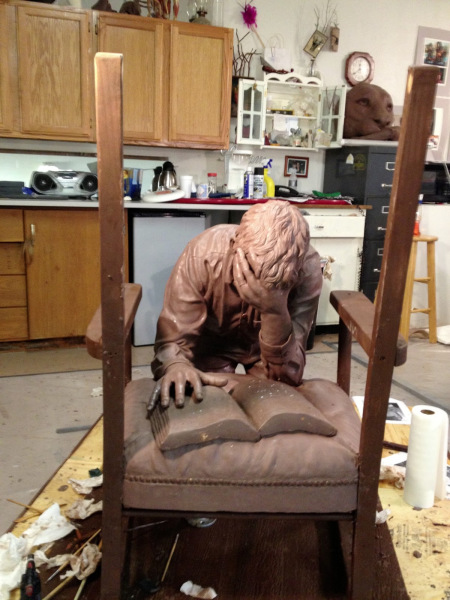 dallasbaptistprayingman_chair