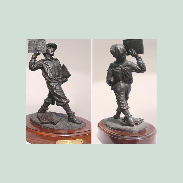 newsboy bronze newsboy statue